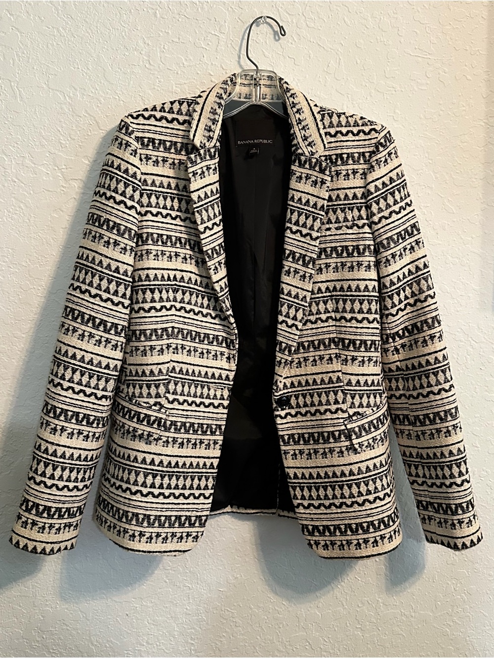 Banana Republic Black & White Patterned Women's Blazer